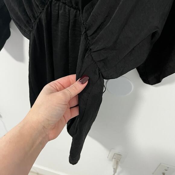 Lulus Ain’t It Grand Black Romper Size Small - Picture 5 of 8